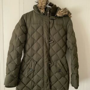 Ralph Lauren Quilted Green Puffer Coat with Faux Fur Trim